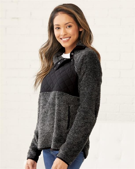Women's Quilted Fuzzy Fleece Pullover - FZ06